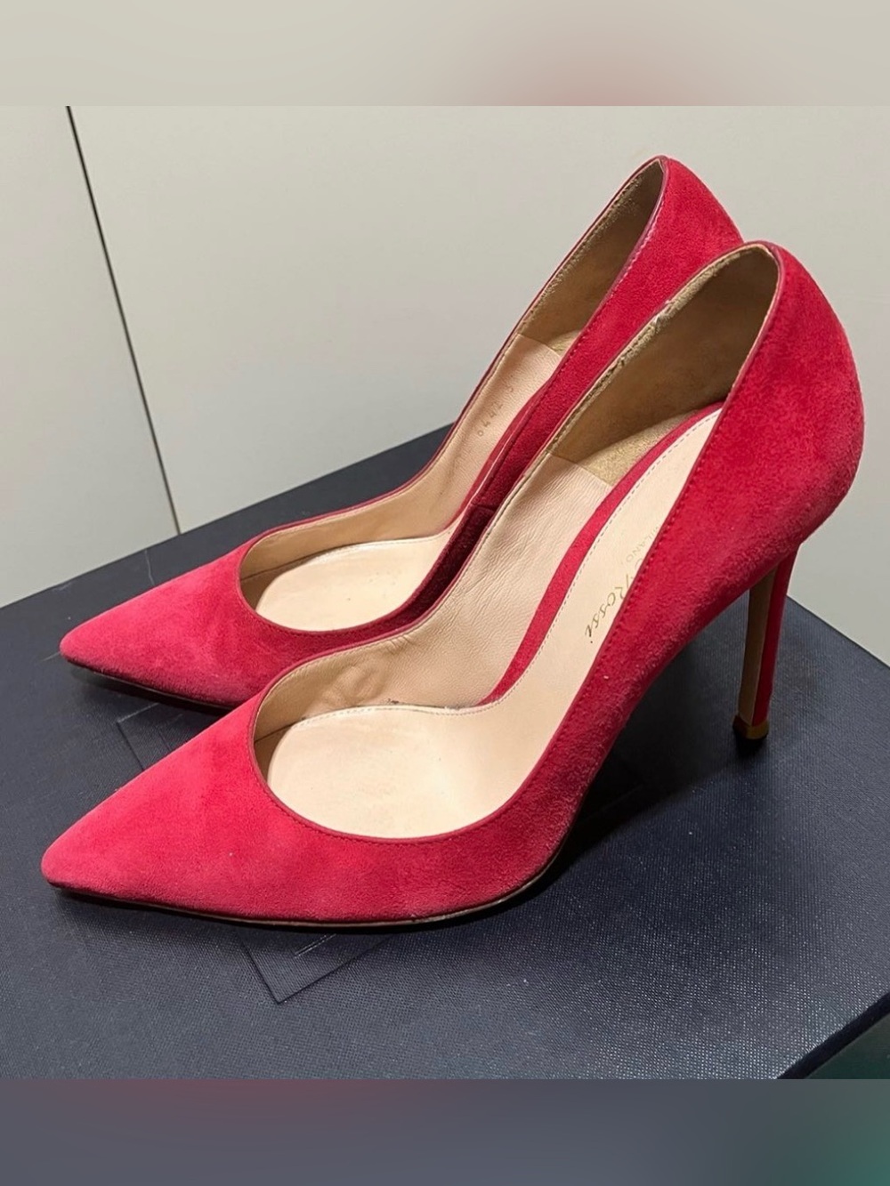Gianvito Rossi Red Suede Pumps – Size 37.5